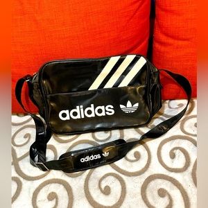 Vintage Crossbody Addidas